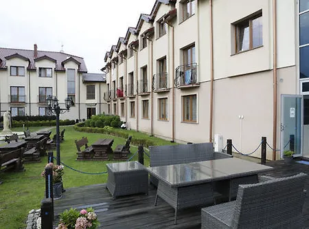 Magnat コウォブジェク